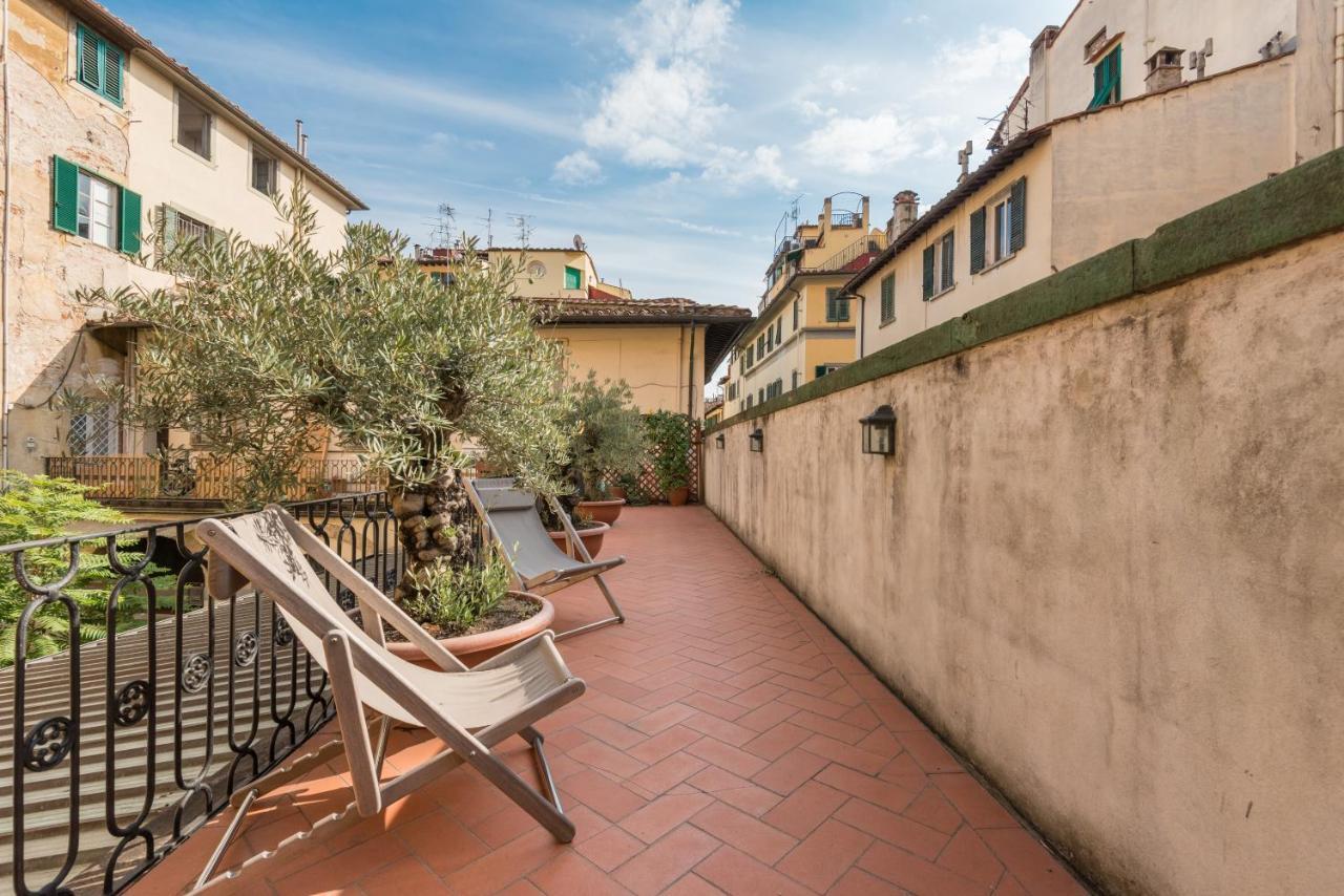 The Terrace In * Florenz